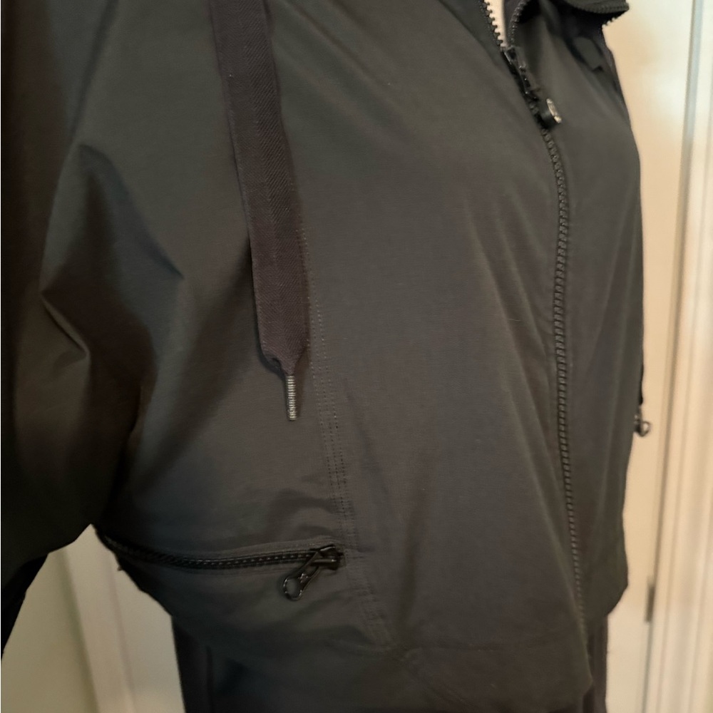 Lululemon Black Zip-Up Jacket - Picture 3 of 7